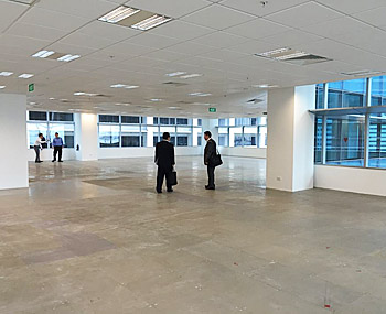 シンガポール不動産　オフィスビルの屋内イメージ写真